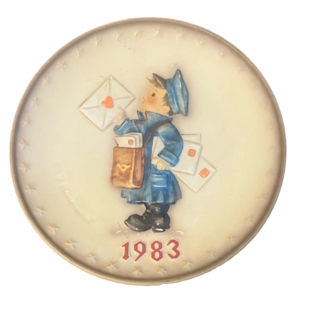 Hummel Annual Plate 1983 MIB 13th Edition VGC Hand Painted 7-1/2".